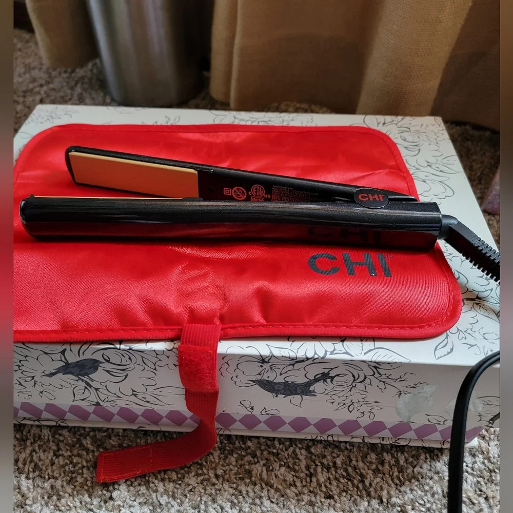 Chi Hair curling or straightening iron.